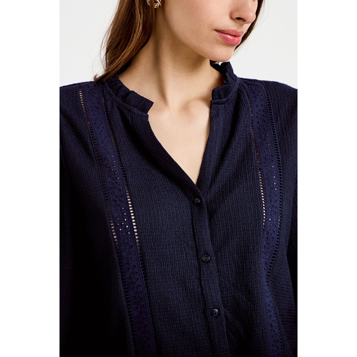 Blouse broderie col V manches longues bleu marine, CACHE CACHE