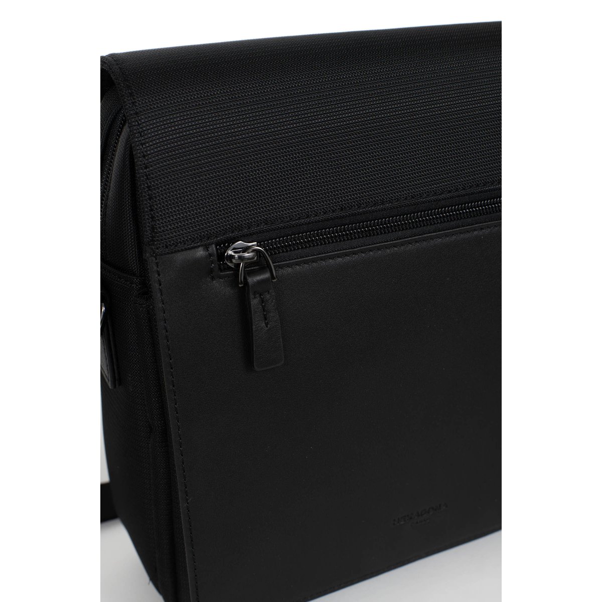 Sacoche  TRAVEL LIGHT noir, HEXAGONA