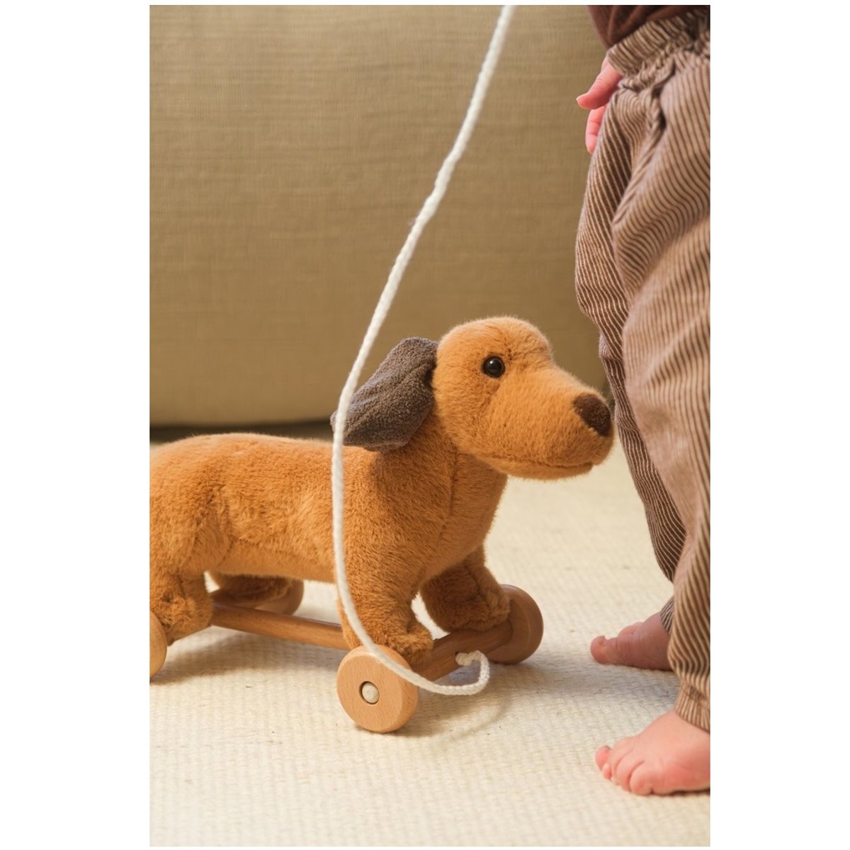 Edward le chien à tirer marron, EGMONT TOYS
