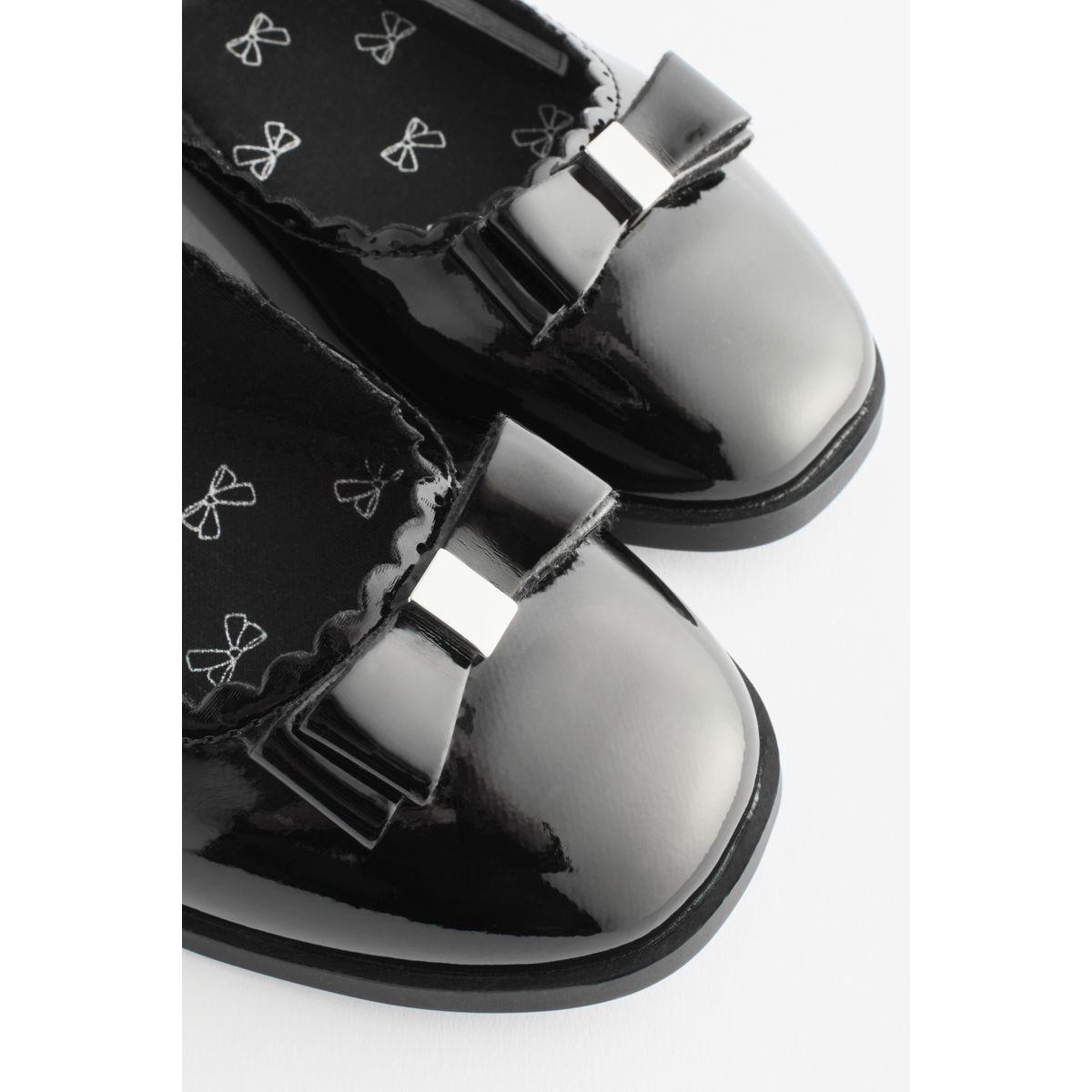 Babies d'école avec nœud coupe classique noir, NEXT