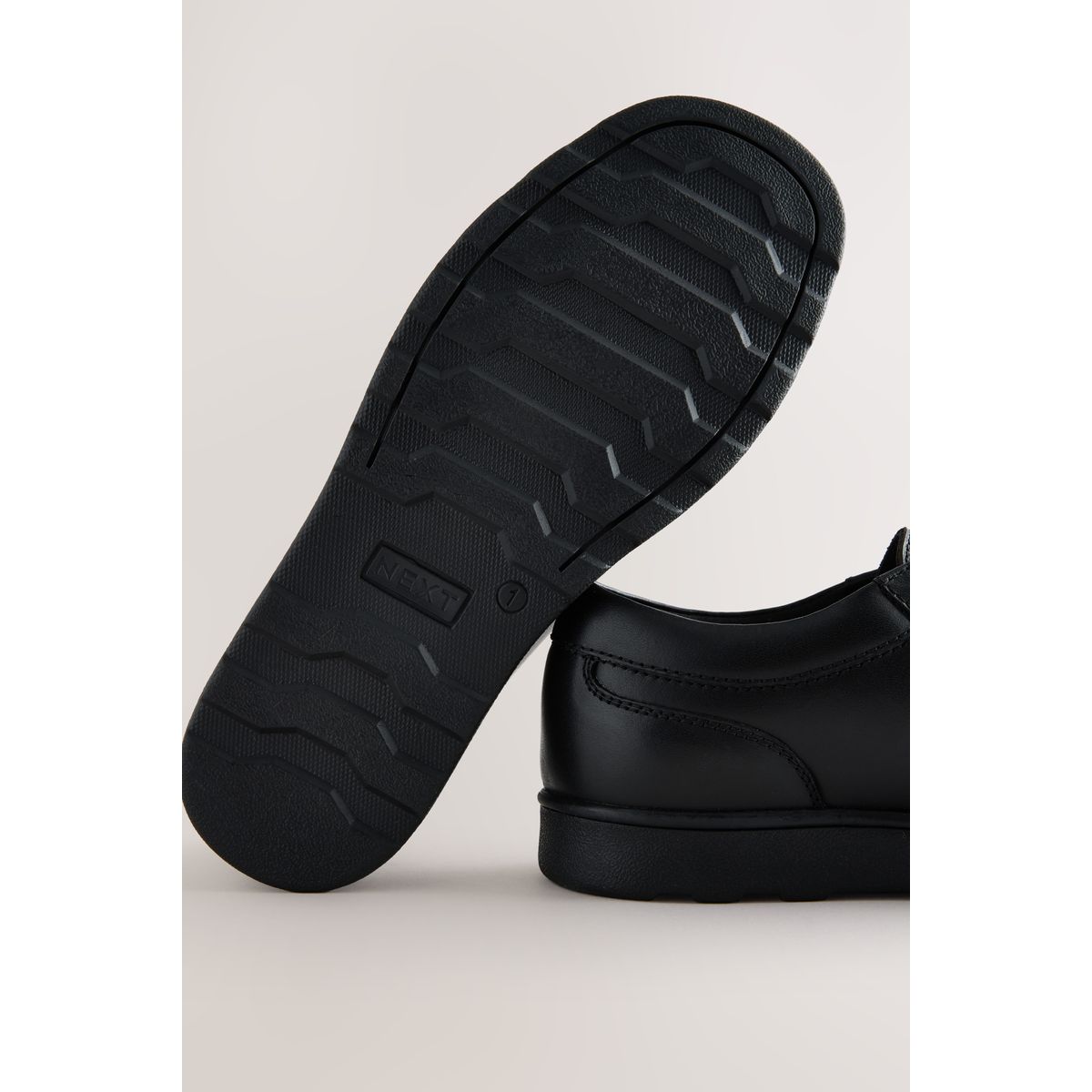 Chaussures en cuir à lacets pour l’école noir, NEXT