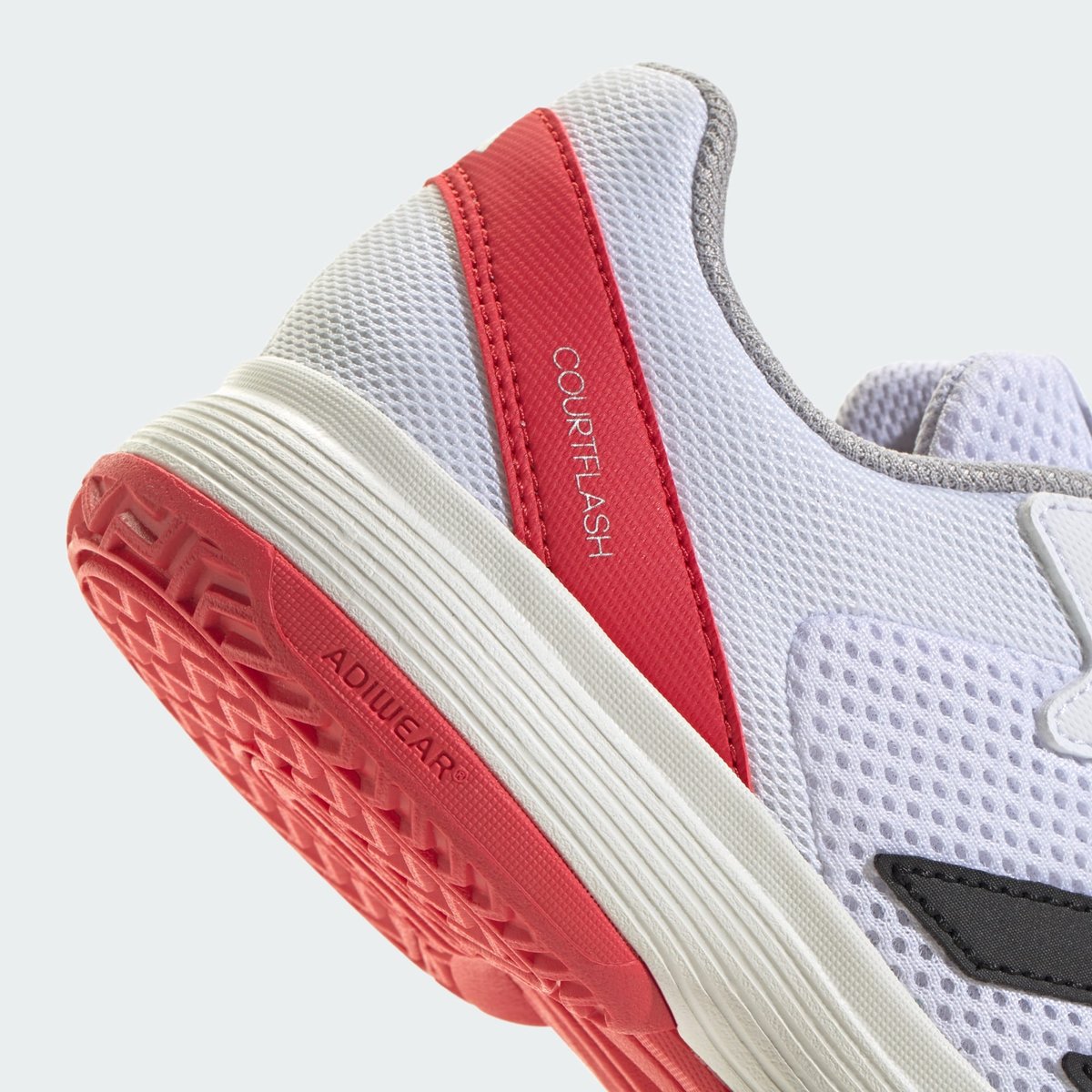 Chaussure De Tennis Courtflash Enfants Chaussure De Tennis Courtflash Enfants cloud white / core black / lucid red, adidas Performance
