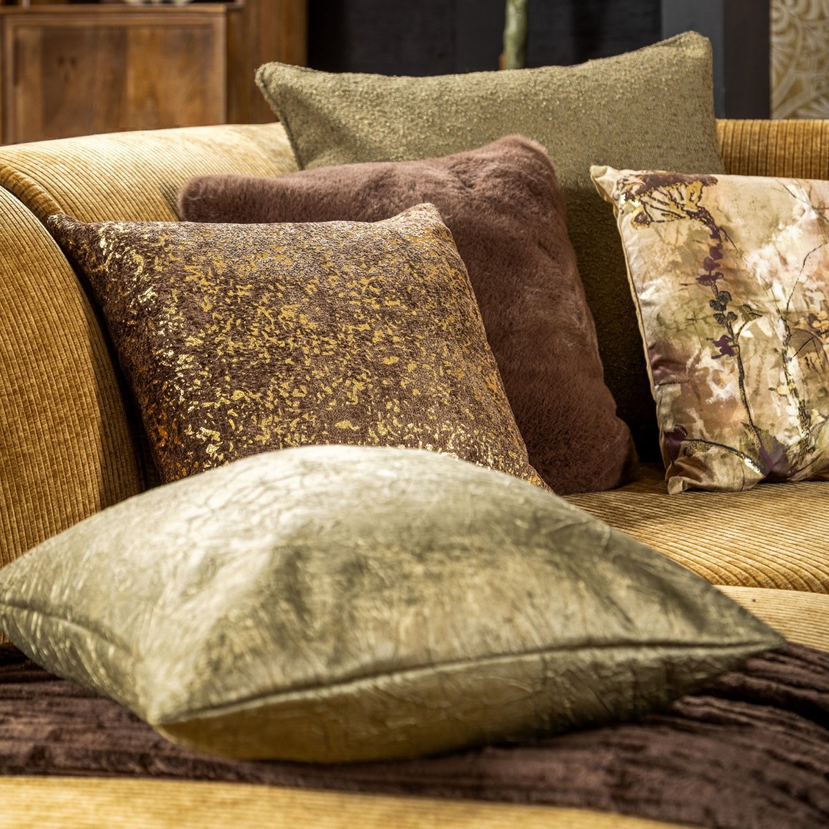 Housse de coussin Siena vert olive, DUTCH DECOR