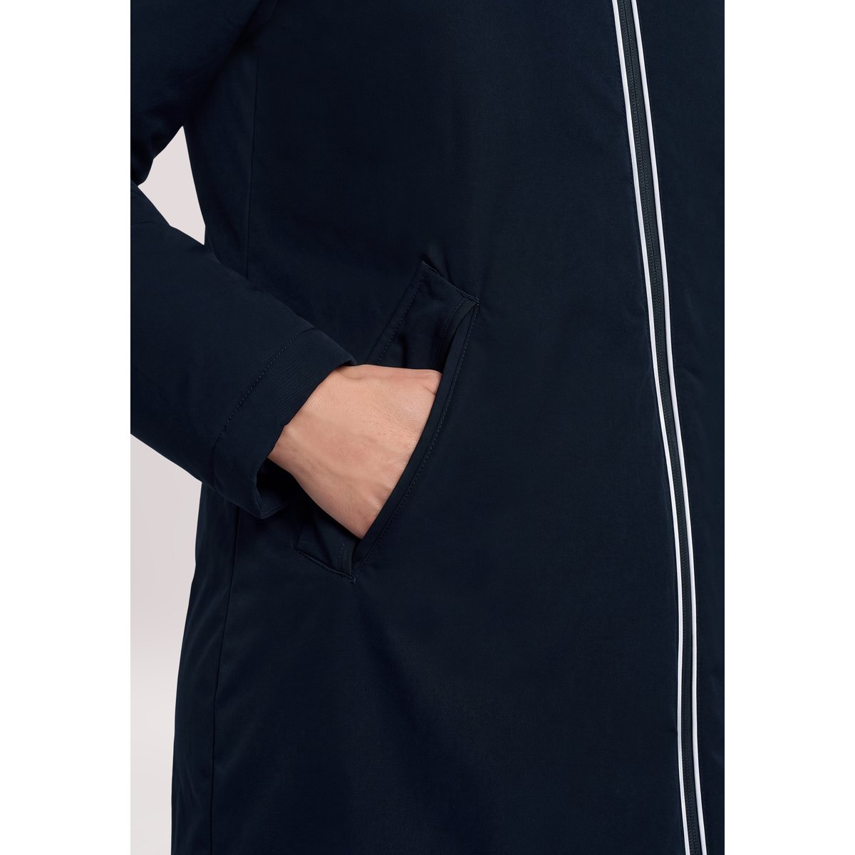 Veste outdoor à capuche bleu foncé, BETTY BARCLAY
