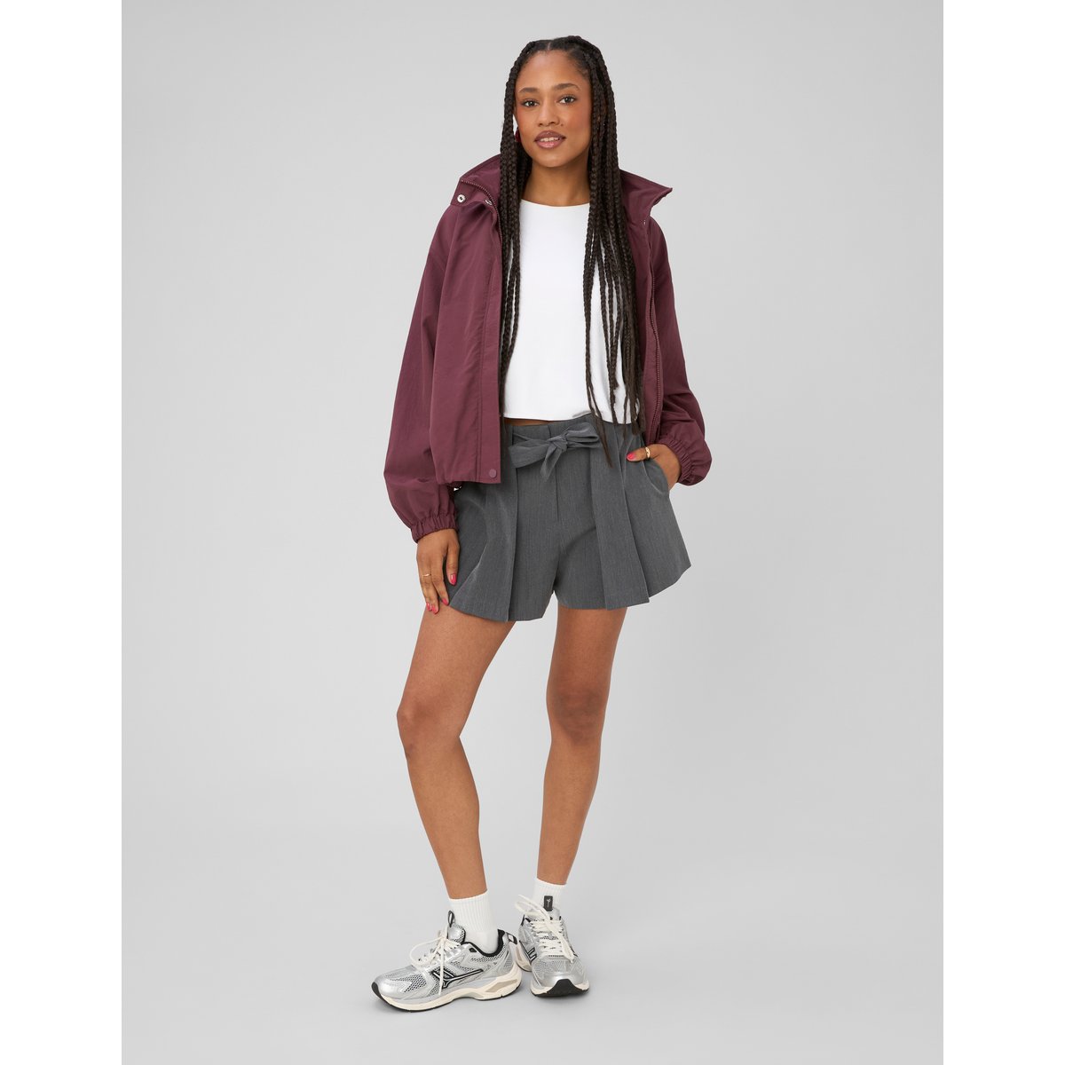 Short ceinturé gris clair, BZB
