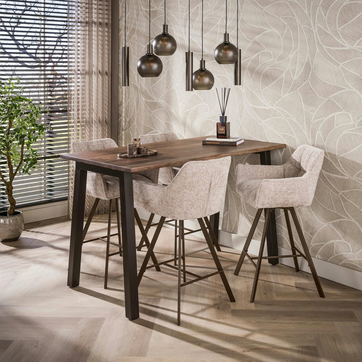 Table haute cuisine en bois d'acacia foncé 147 cm NAKO marron, PIER IMPORT