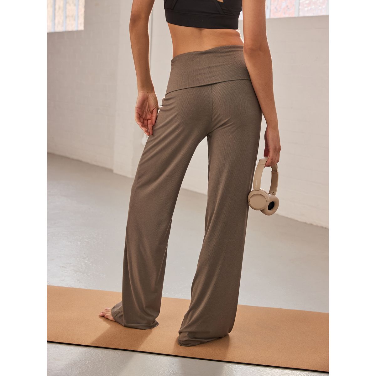 Legging large côtelé à taille rabattable vert olive, NEXT