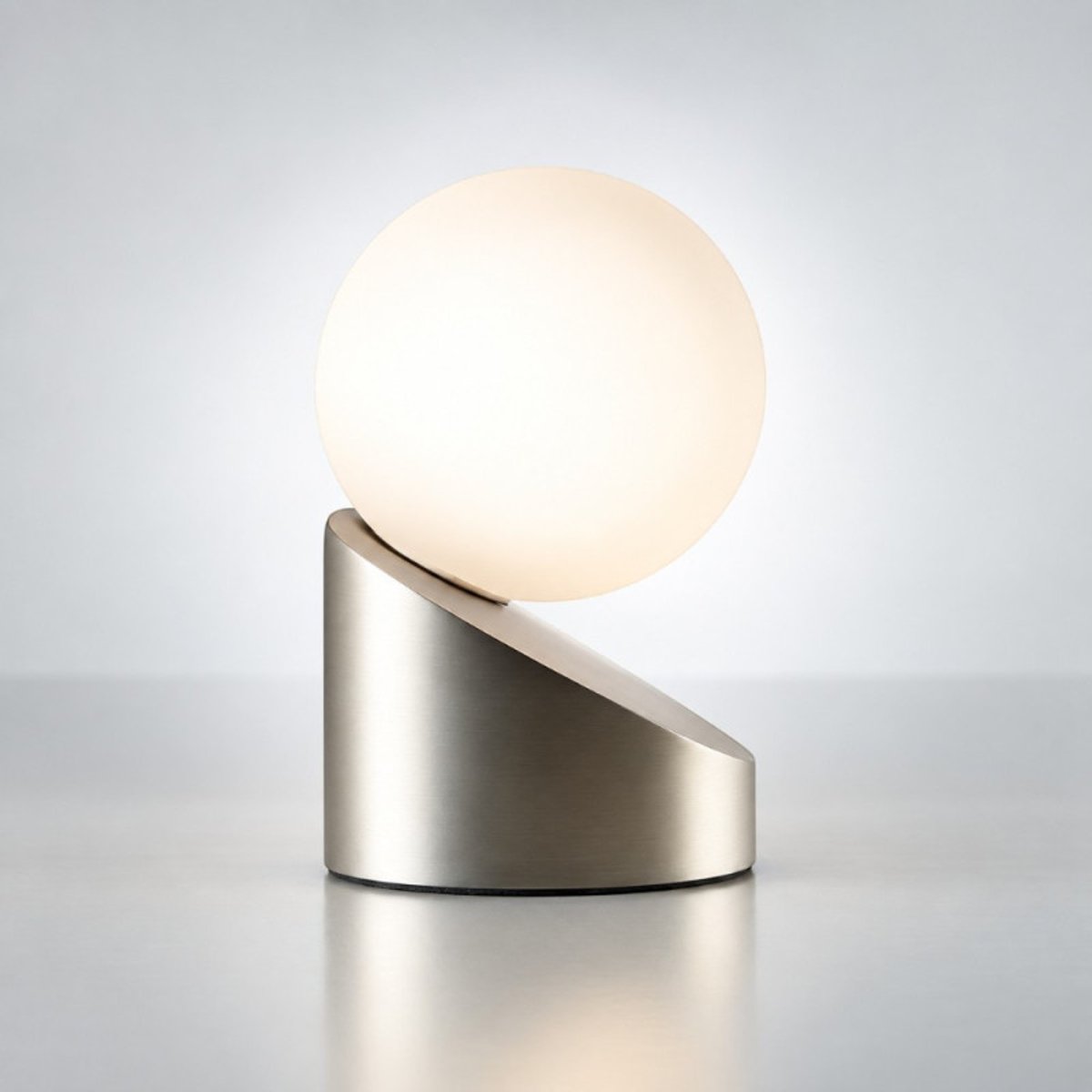 Lampe De Chevet Tactile Verre Et nickel Mat Moon nickel mat, MILLUMINE