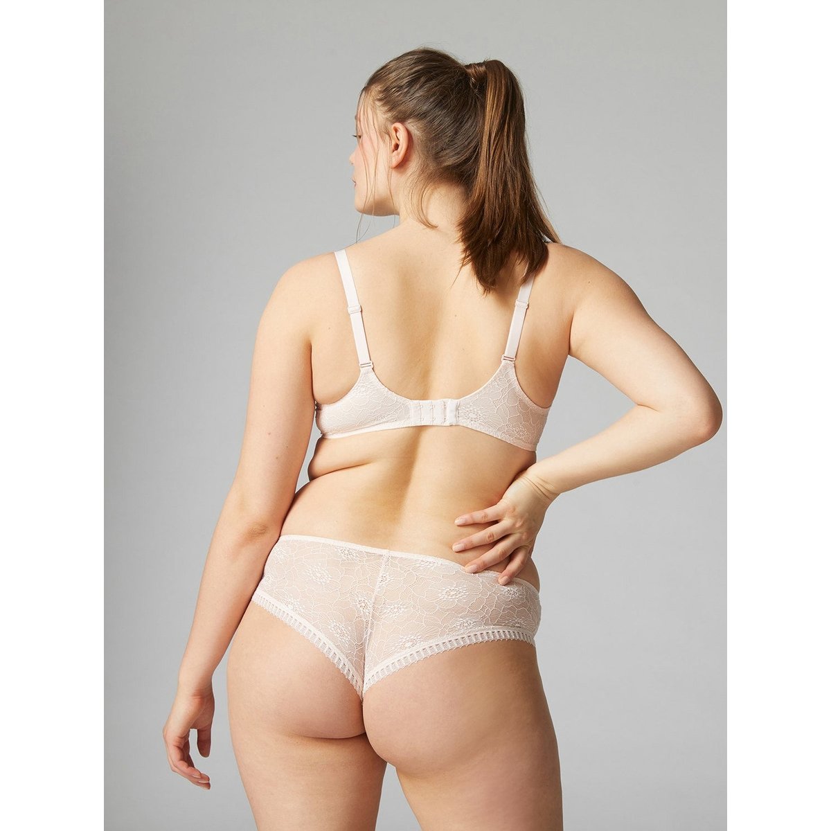 Shorty, SWING poudre, SIMONE PERELE