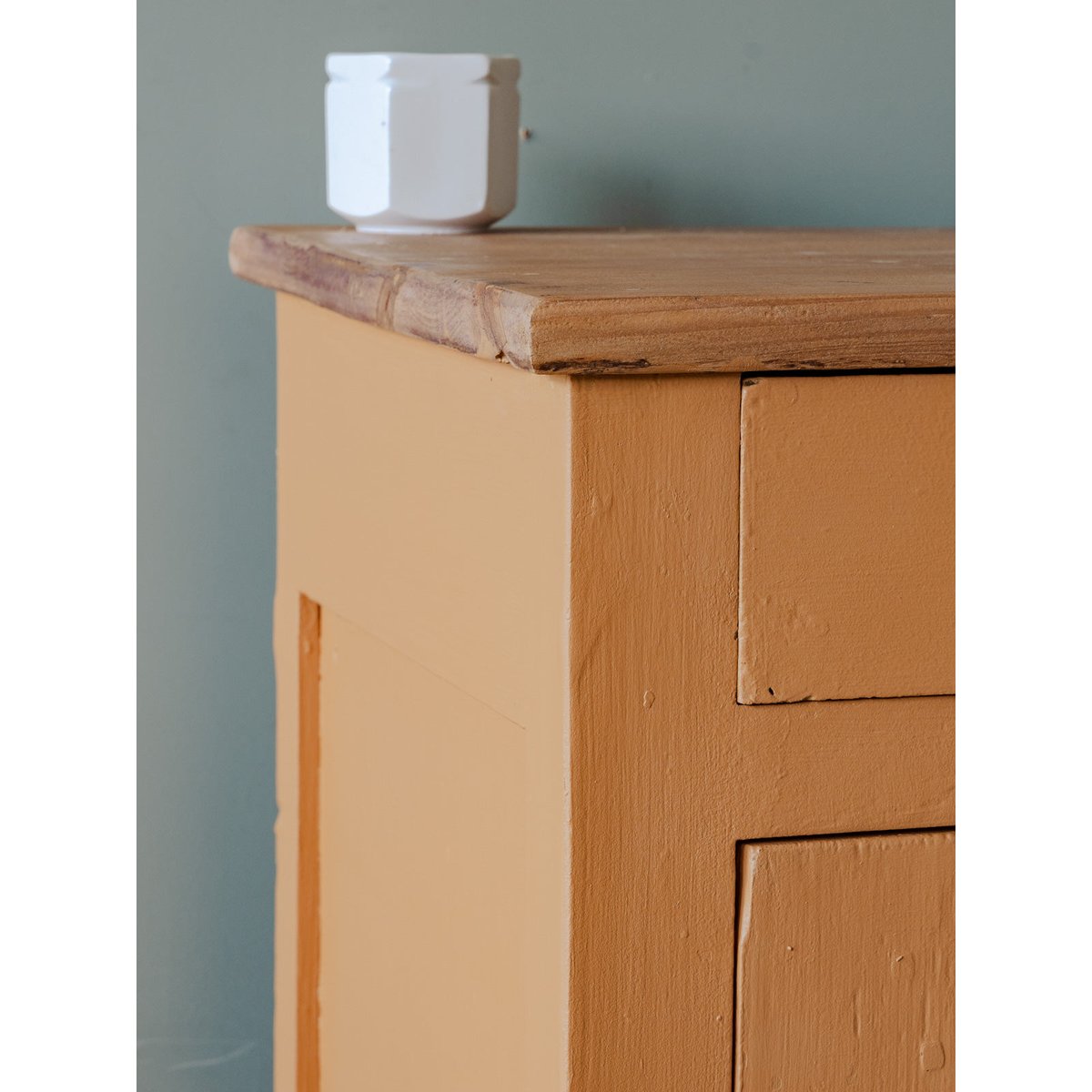 Buffet en bois orange Gilbert N°1527 - Bon état bois clair, DEBONGOUT