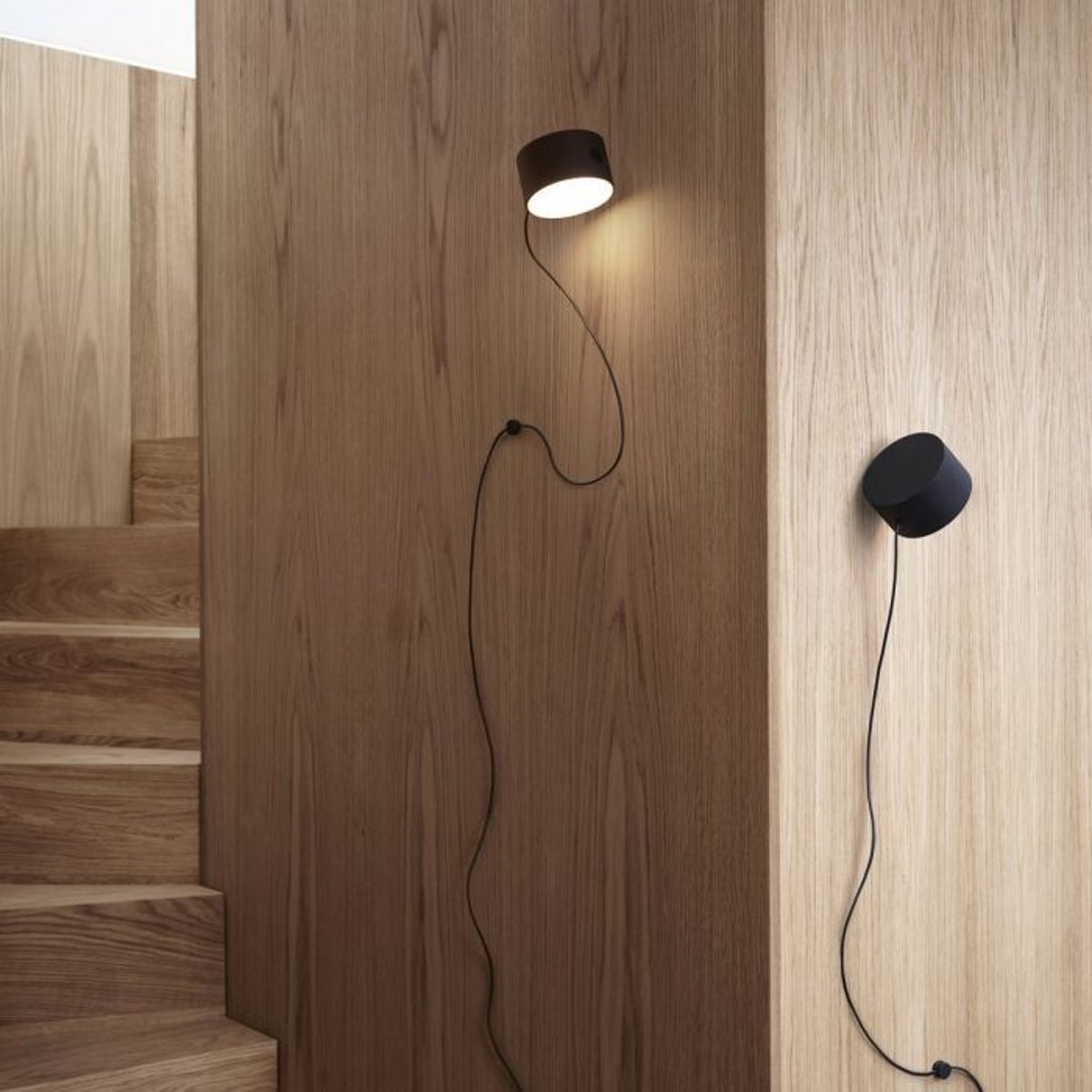 Lampe Murale POST noir, MUUTO