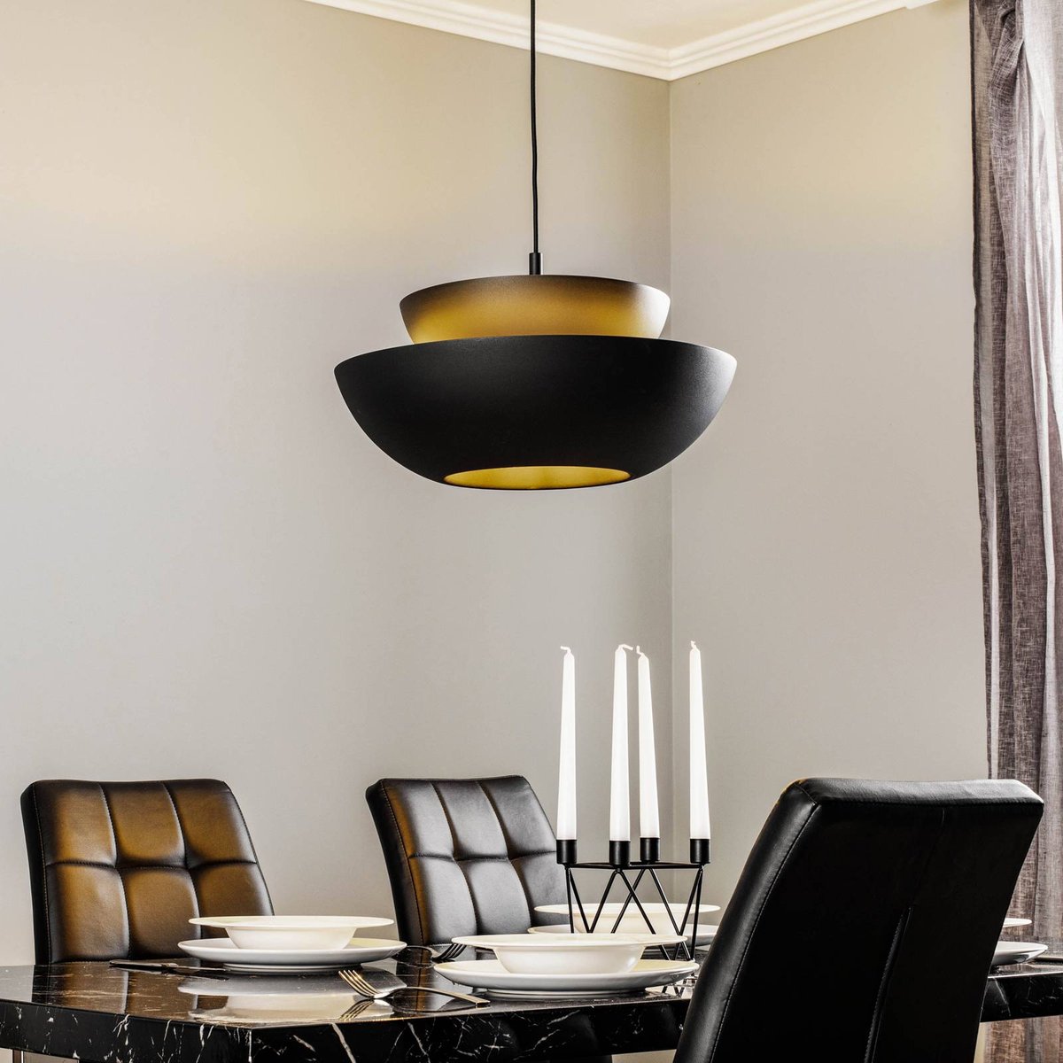 Suspension en métal design, Kellina noir, LUCANDE