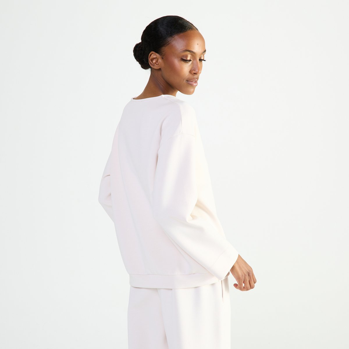 Sweat col rond en polyester SÉRÉNITÉ crème, LAURENCE TAVERNIER