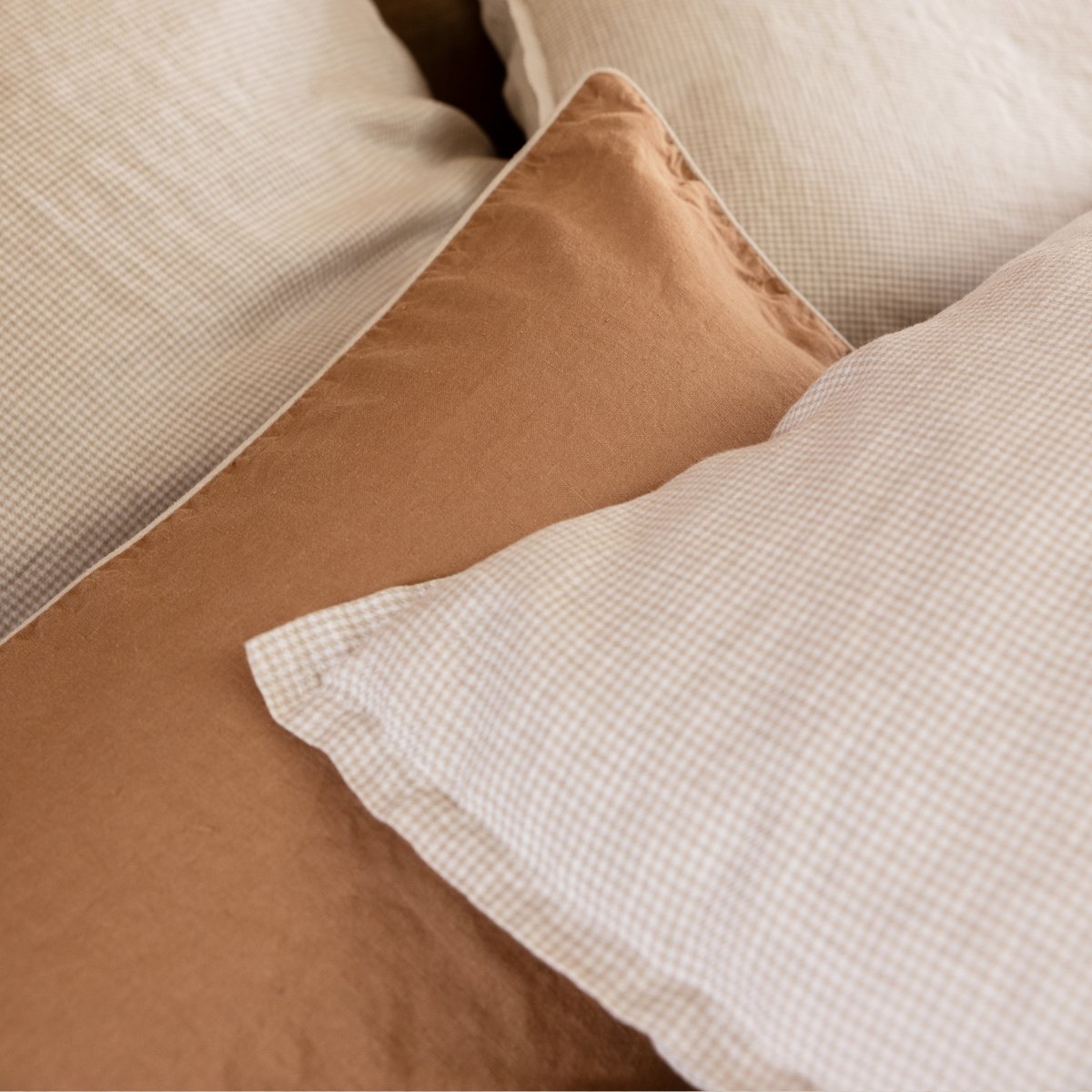 Taie d'oreiller en lin lavé tissé, RÊVE DE LIN PIED DE POULE beige, BLANC CERISE