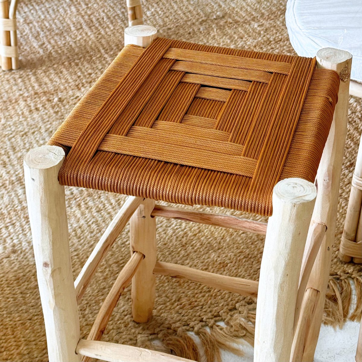 Tabouret de bar en bois et corde ROUCOU naturel et camel, HYDILE