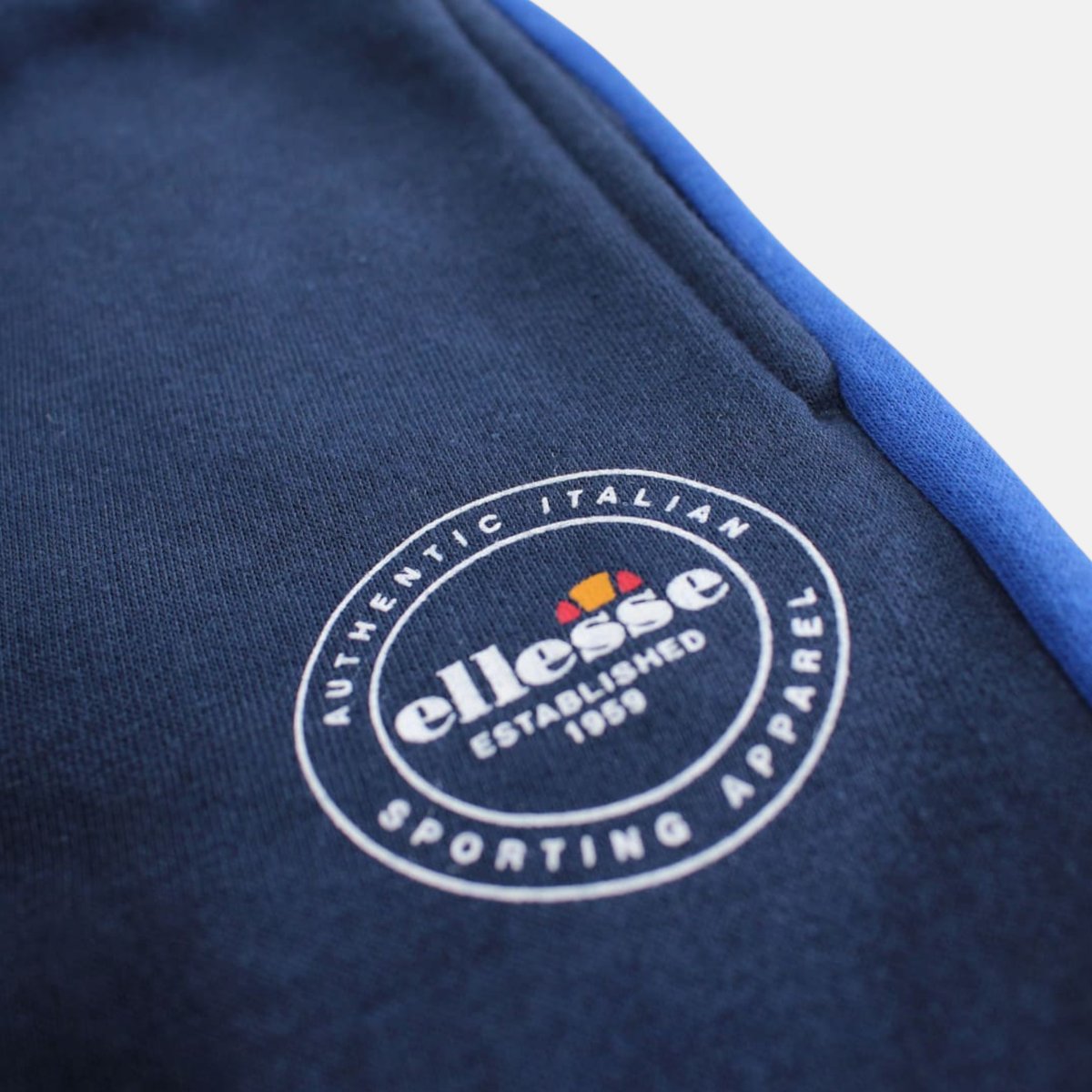 Ensemble sweat col zippé et pantalon de jogging SQUAD bleu marine, ELLESSE