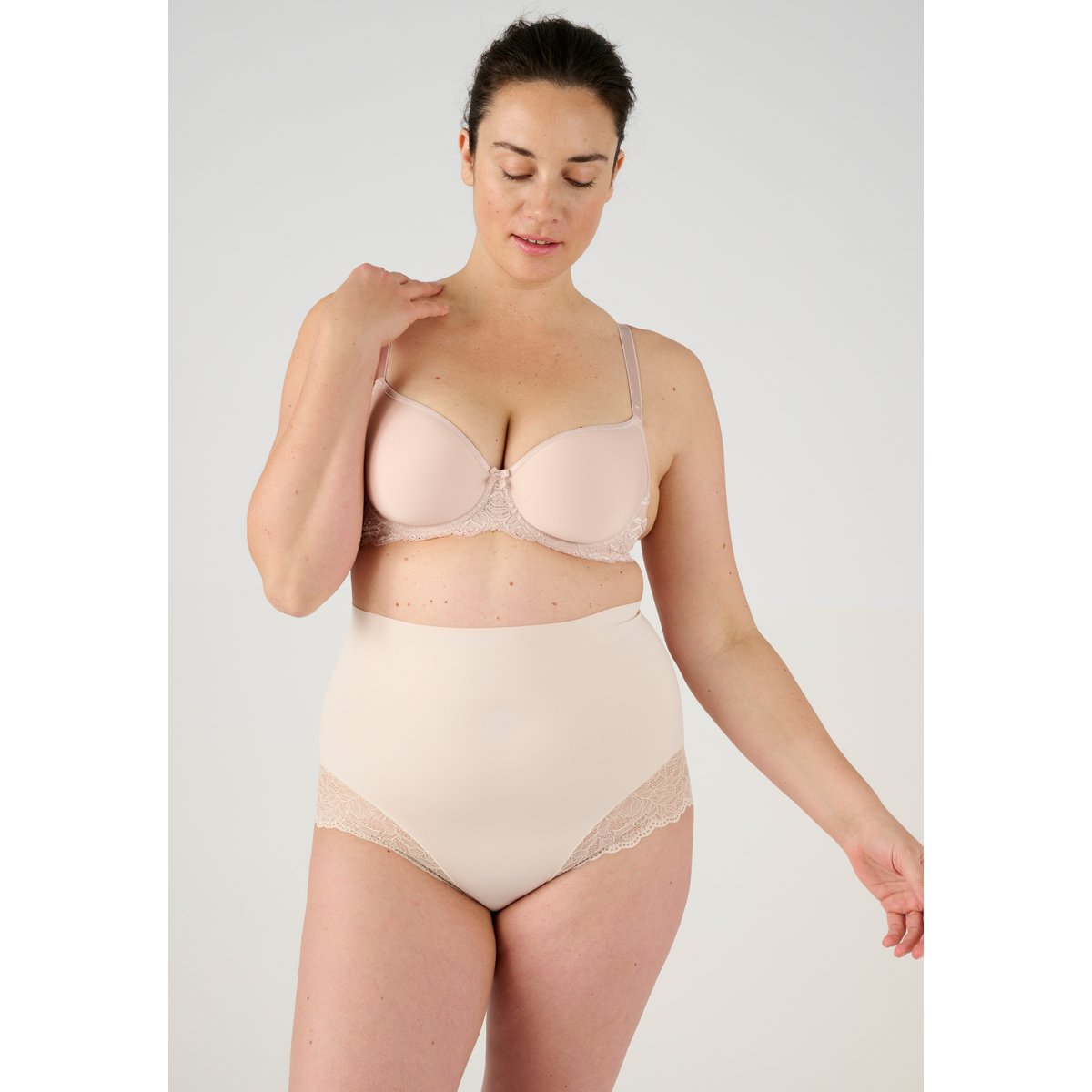 Culotte maintien modéré Perfect Fit beige poudré, DAMART