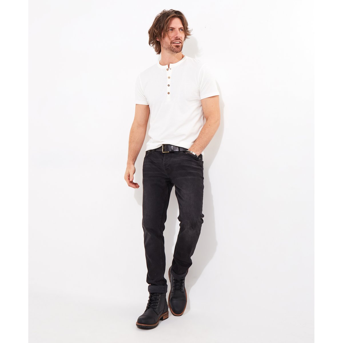 T-shirt en coton à manches courtes avec patte de boutonnage et boutons effet bois crème, JOE BROWNS