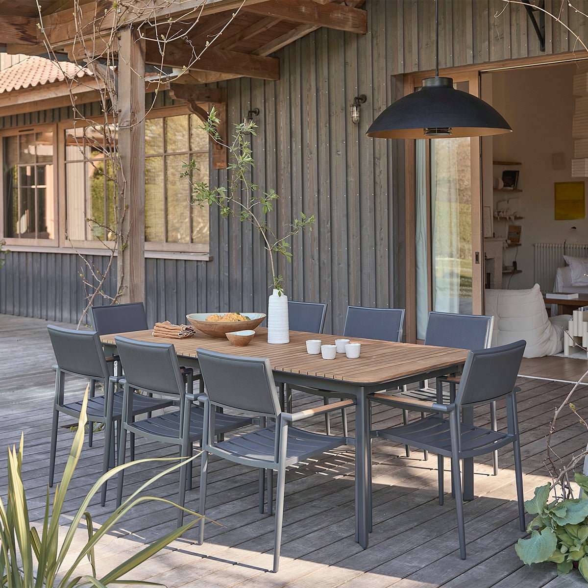 Salon de jardin en teck et aluminium 6/8 places  SIENA noir, BERAH GETAH