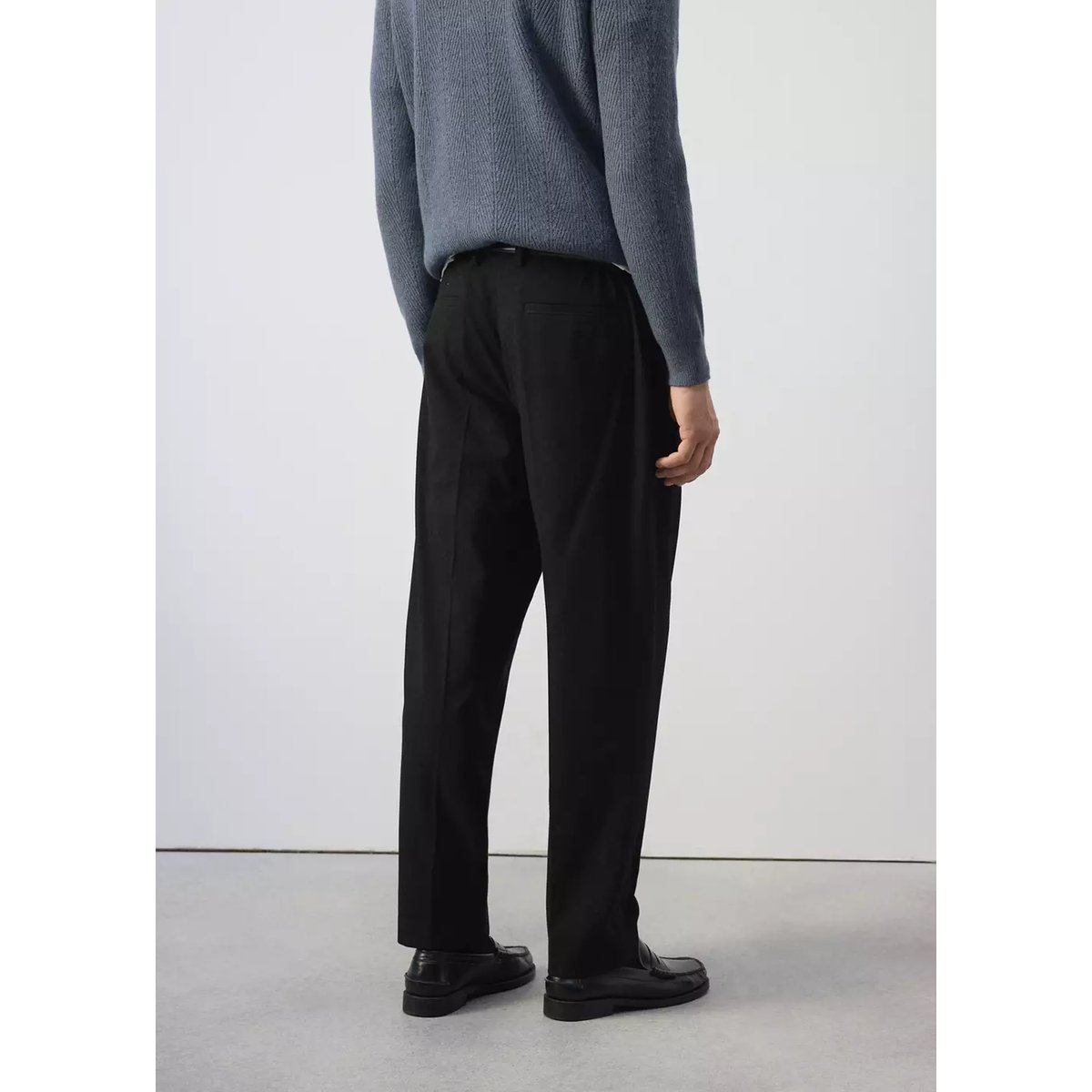 Pantalon relaxed-fit pinces noir, MANGO MAN
