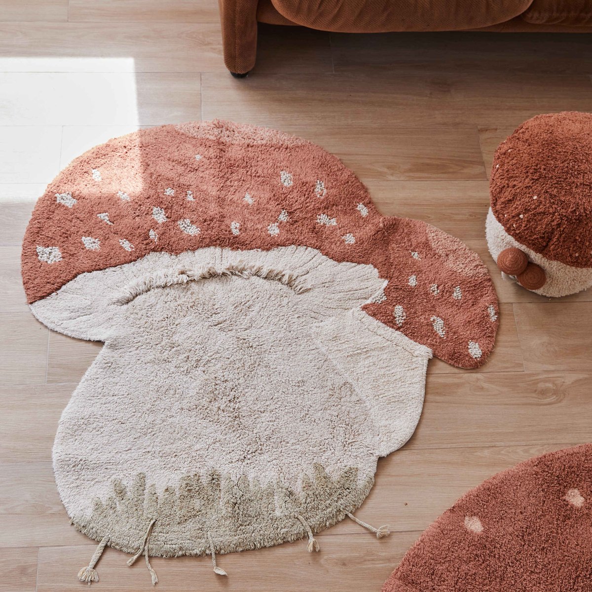 Tapis en coton champignon CHASSE AUX CHAMPIGNONS naturel, orange, LORENA CANALS