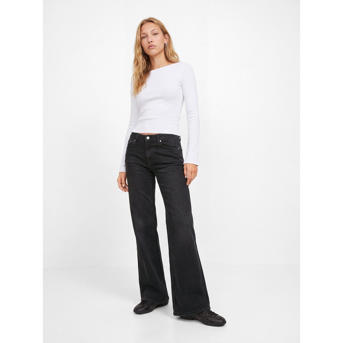 Jean Coupe Évasée black denim 1, JJXX