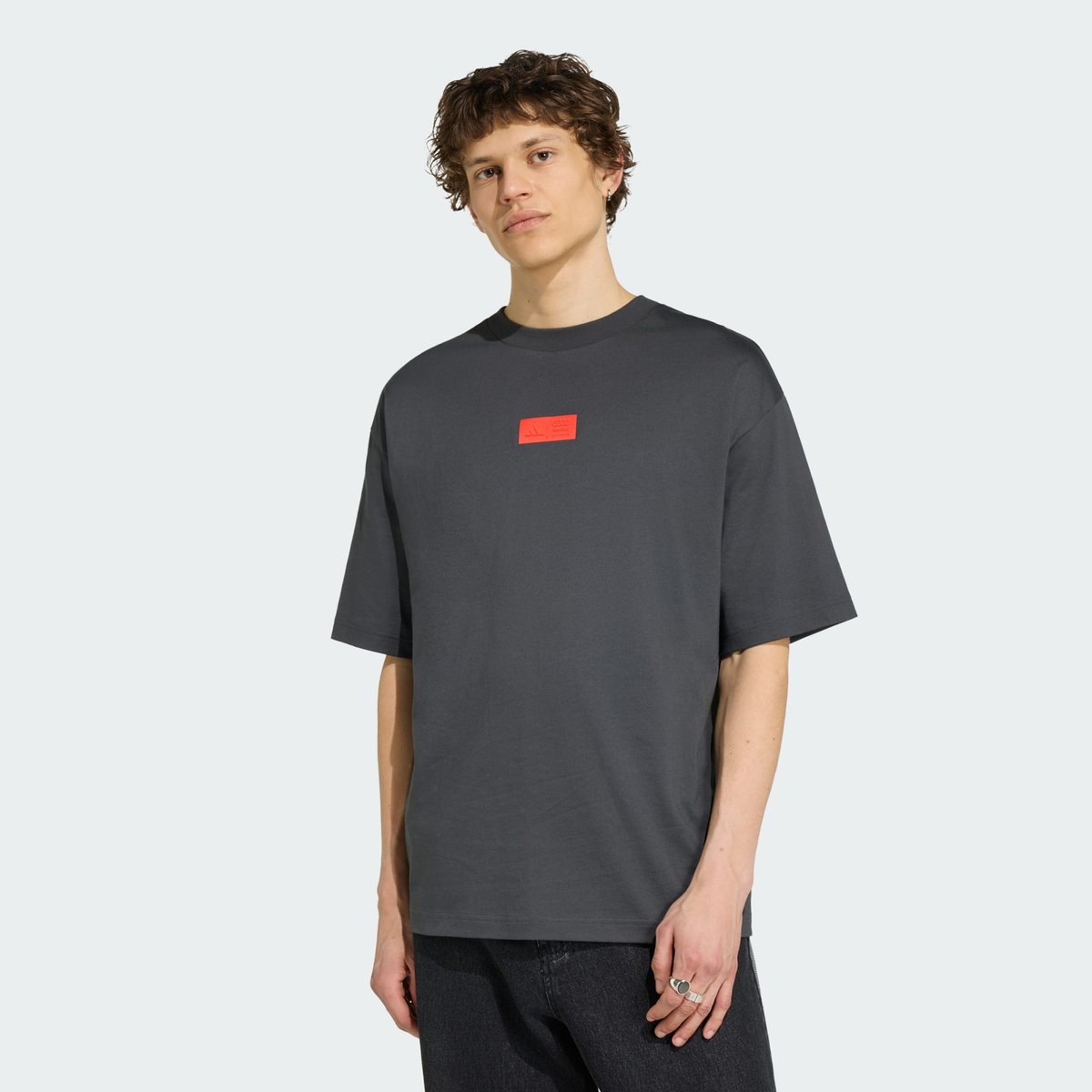 T-Shirt Graphique Audi Revolut F1 Team Elevated I T-Shirt Graphique Audi Revolut F1 Team Elevated I utility black / hi-res red, adidas Performance