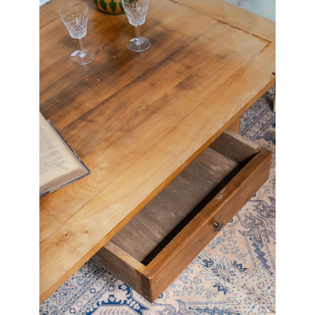 Table basse en bois Léonie N°941 - Bon état bois clair, DEBONGOUT
