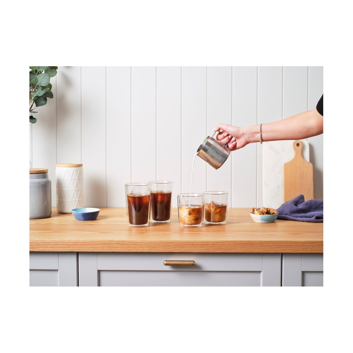 Verre double paroi 49cl DLSC319 couleur unique, DELONGHI