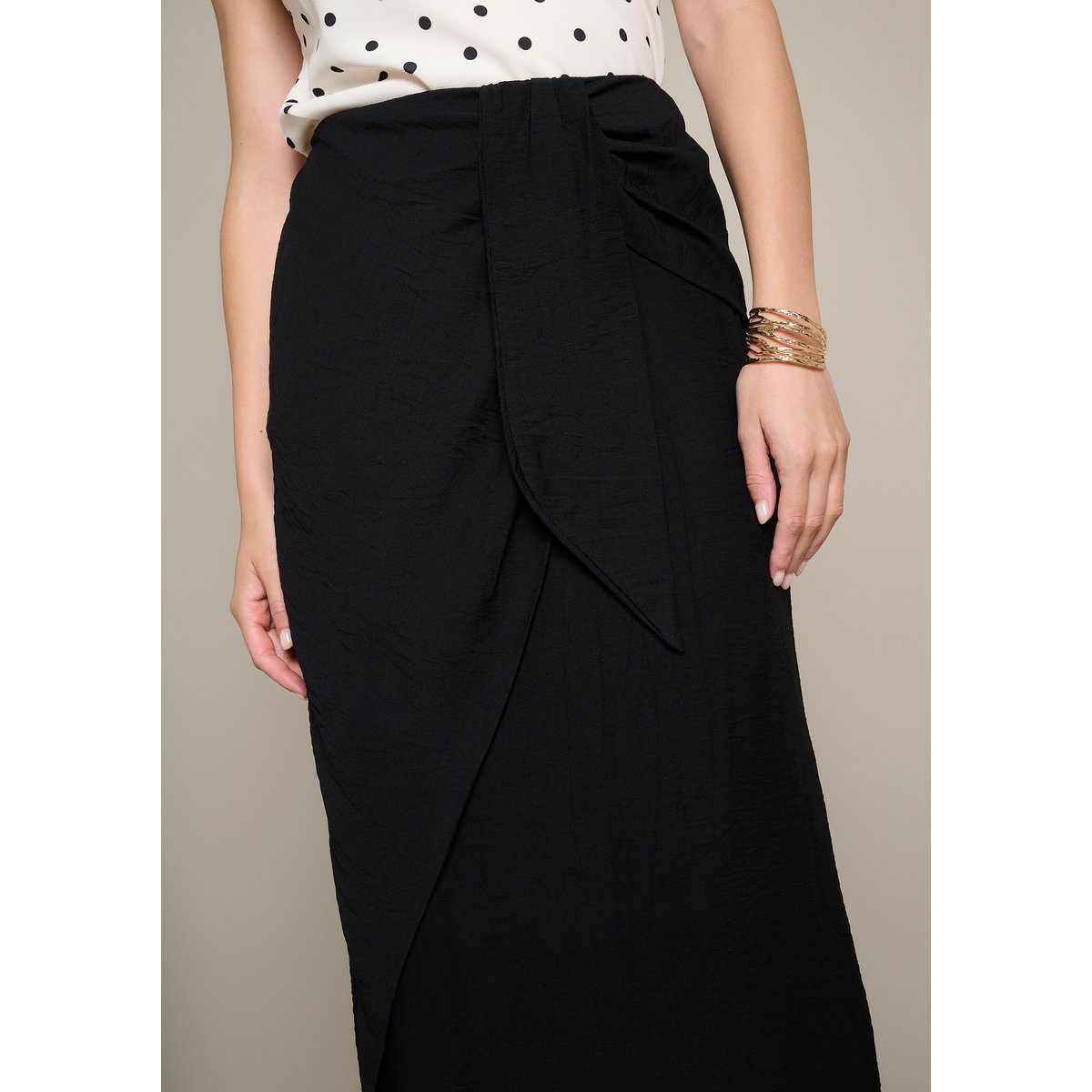 Jupe midi drapée à la taille noir, LOLALIZA