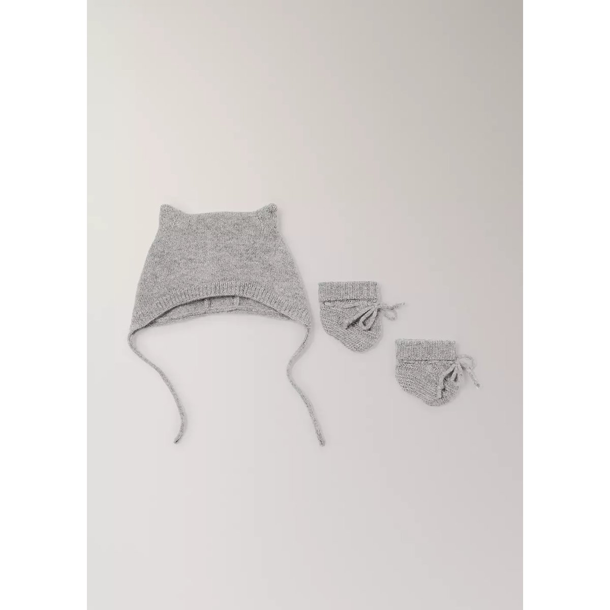Bonnet 100 % cachemire avec liens gris, MANGO HOME