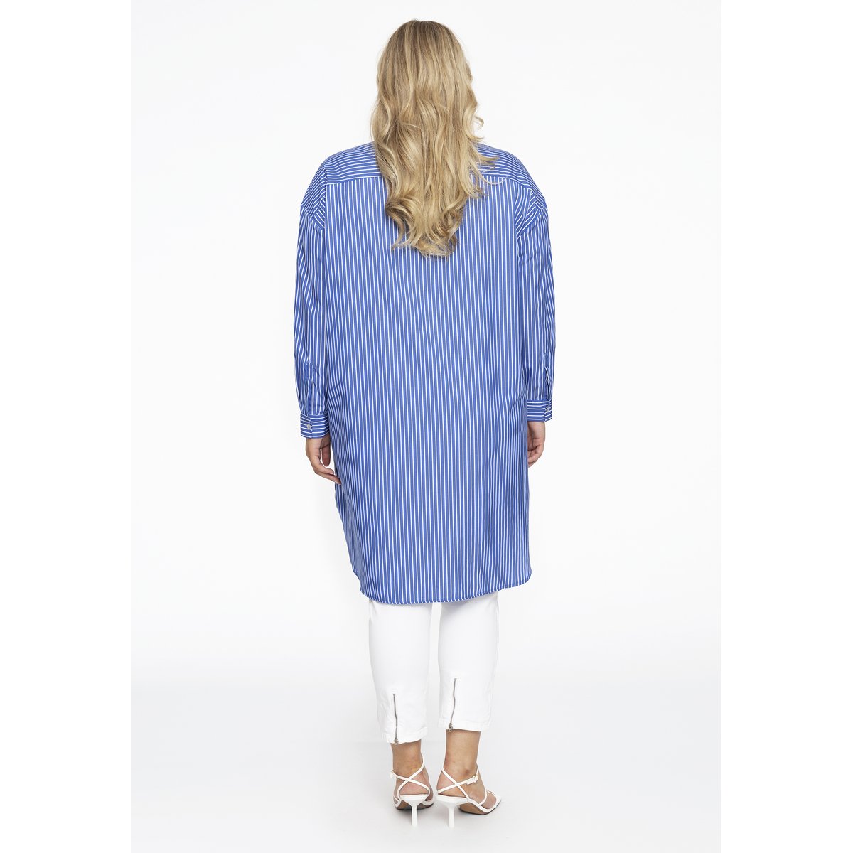 Robe avec rayures bleu, YOEK