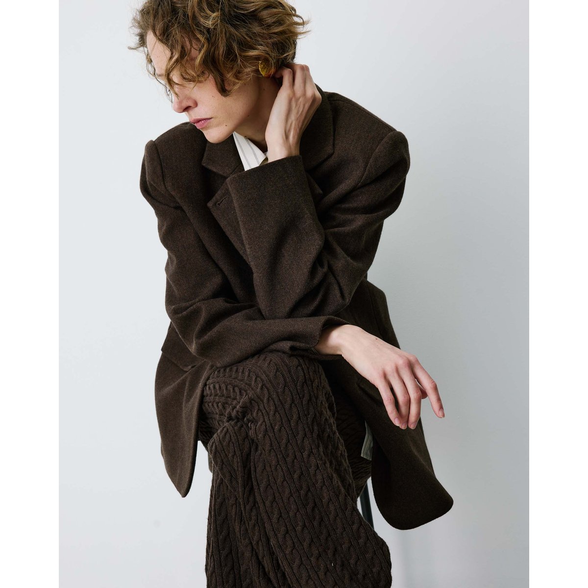 Blazer oversize structuré à boutons au dos chocolat Behati chocolat, GRACE & MILA