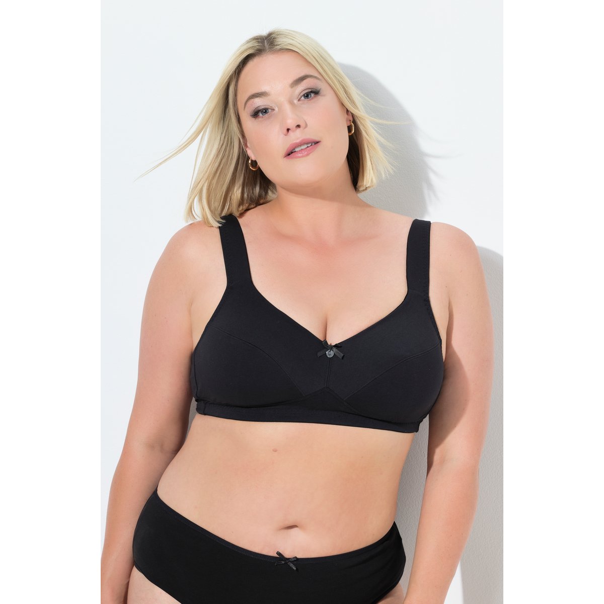 Soutien-gorge souple. Sans armatures. noir, ULLA POPKEN
