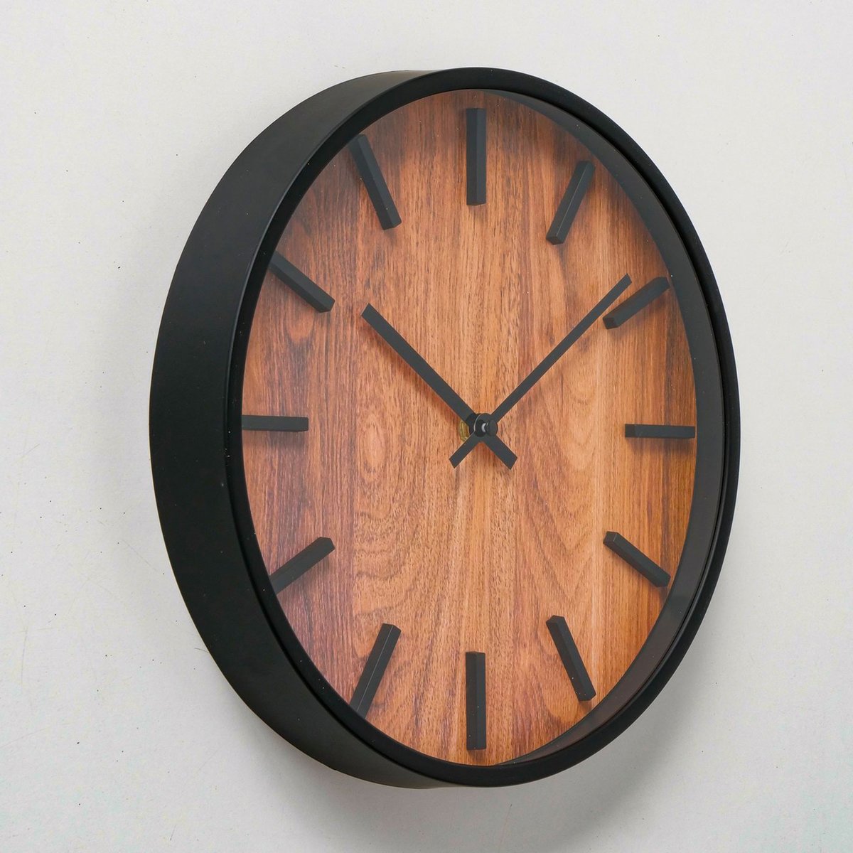 Horloge murale noire et bois 30x30x4cm bois, WADIGA