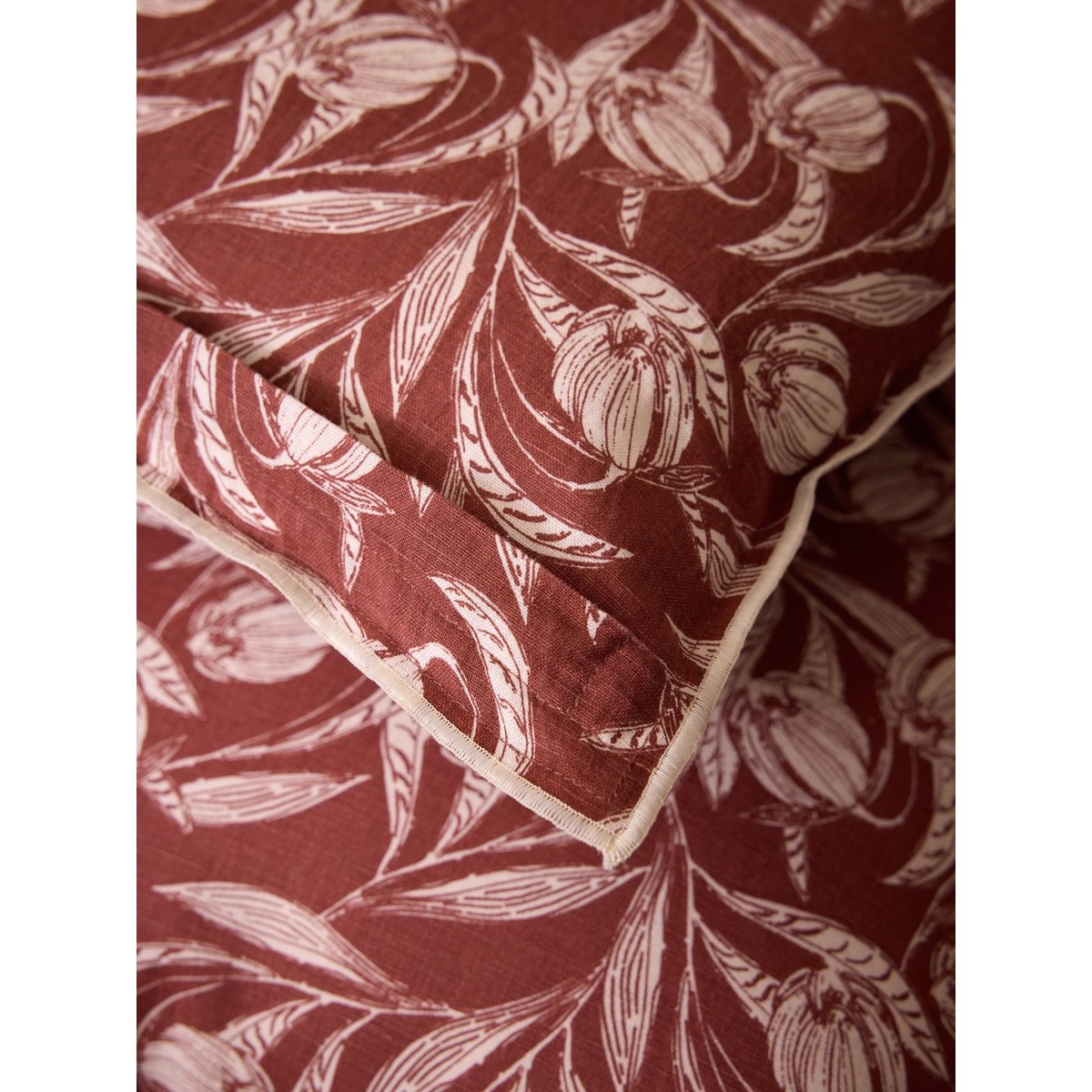 Housse de coussin imprimée "Lucie" acajou, CYRILLUS