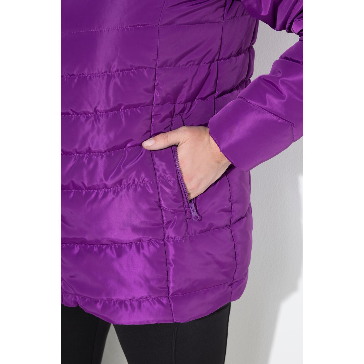 Doudoune matelassée HYPRAR à capuche violet foncé, ULLA POPKEN