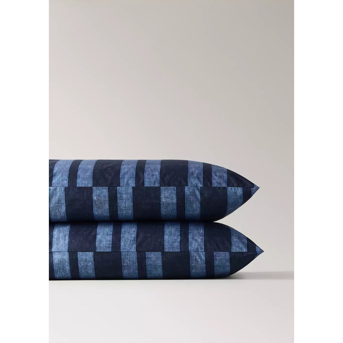 Taie d’oreiller 100 % coton 50x75 cm bleu indigo, MANGO HOME