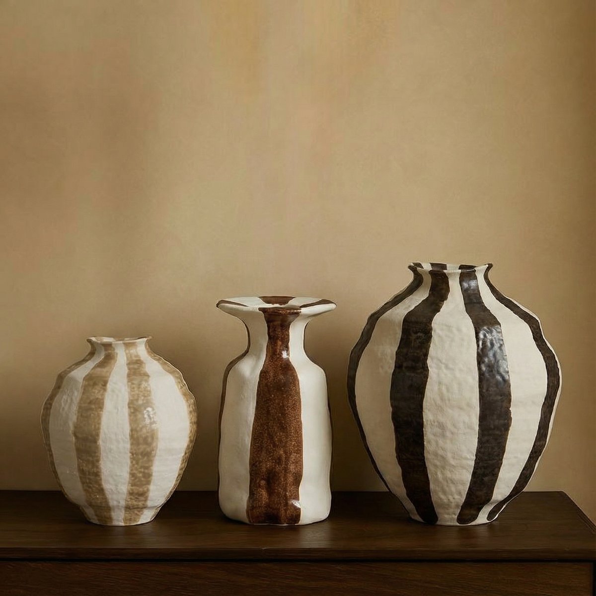 Vase décoratif en céramique artisanale H30 RIVAGE marron, SIA DECO