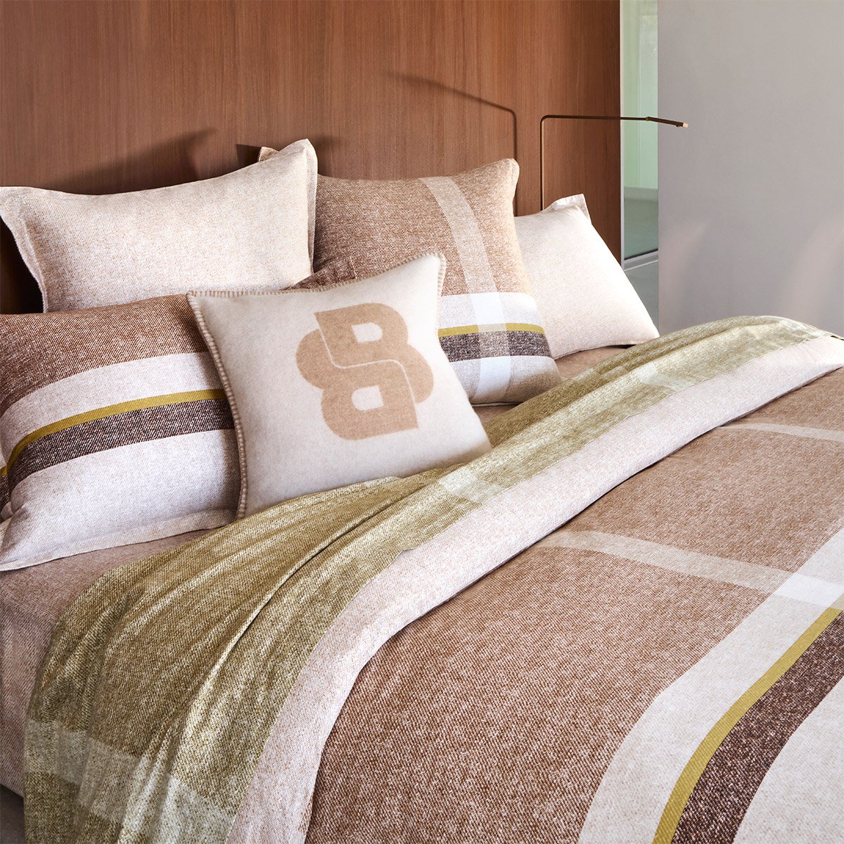 Drap plat en satin de coton marron, LOOMIS a motif, BOSS HOME