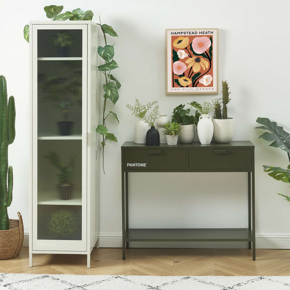Console en acier vert olive foncé, PANTONE