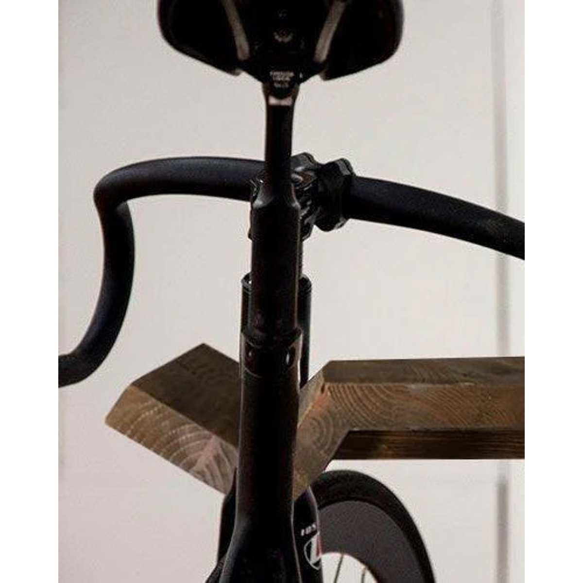 Support vélo sapin massif marron 22x20x42 cm - couleur unique, HANNUN