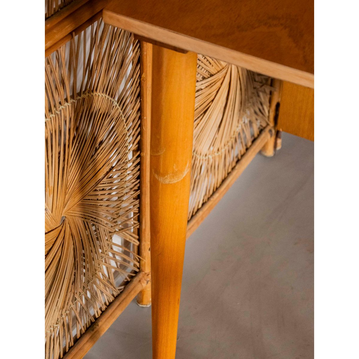 Bureau au style scandinave Yvan N°556 - Bon état bois clair, DEBONGOUT