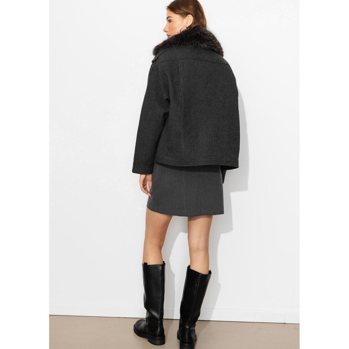 Manteau court à col montant gris, PROMOD