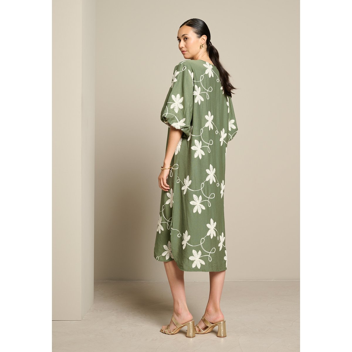 Robe caftan brodée khaki, LOLALIZA