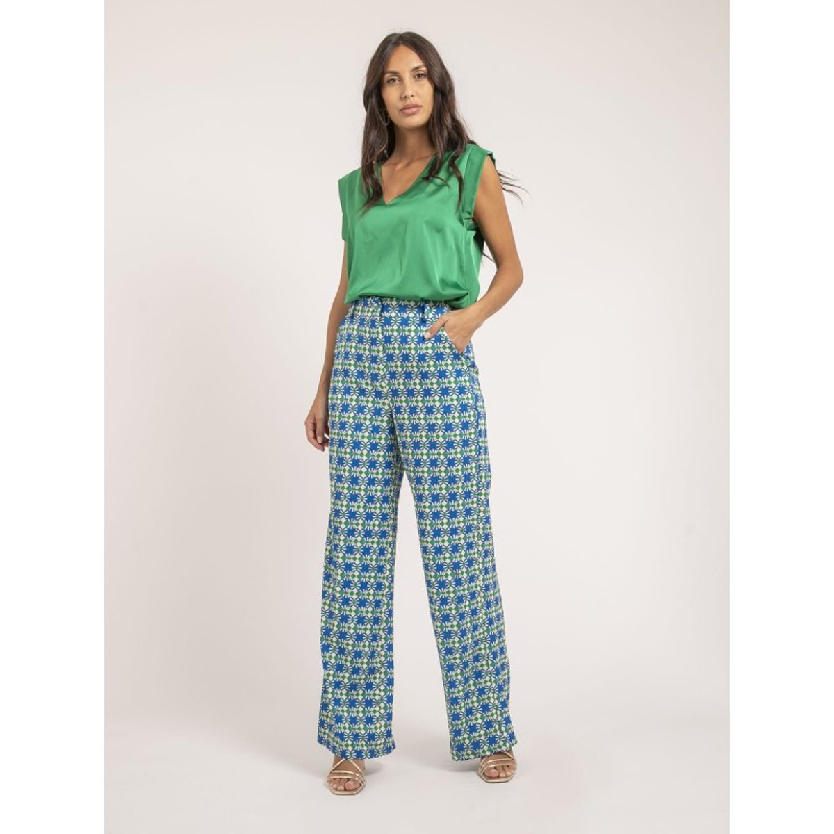 Top Col V Satin Fika vert, DONA LISA