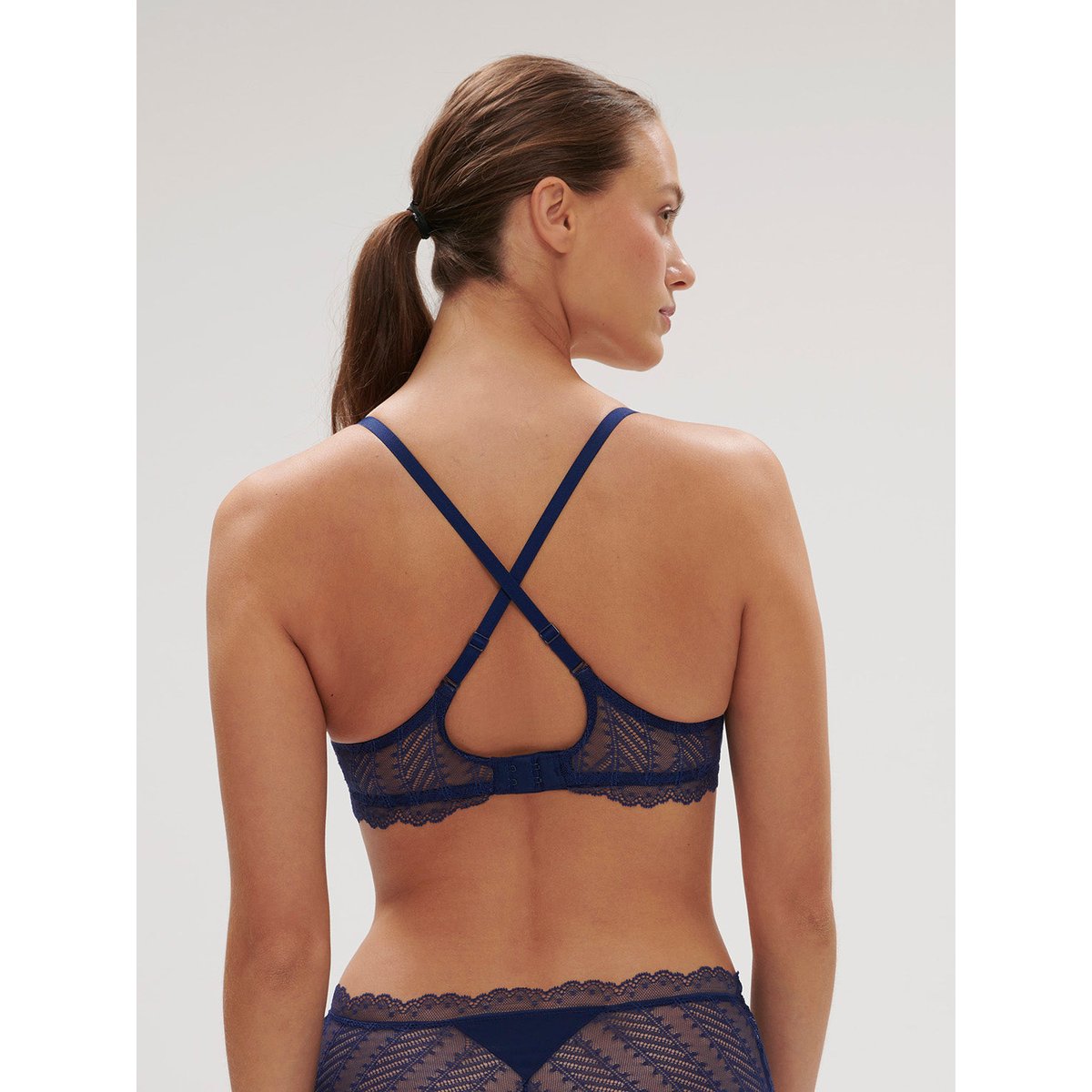 Soutien-gorge avec armature décolleté plongeant, CANOPÉE bleu, SIMONE PERELE
