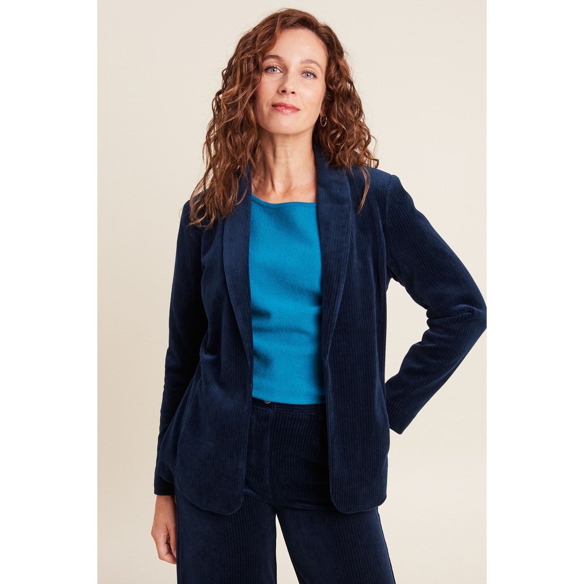 Veste tailleur velours bleu marine, BREAL