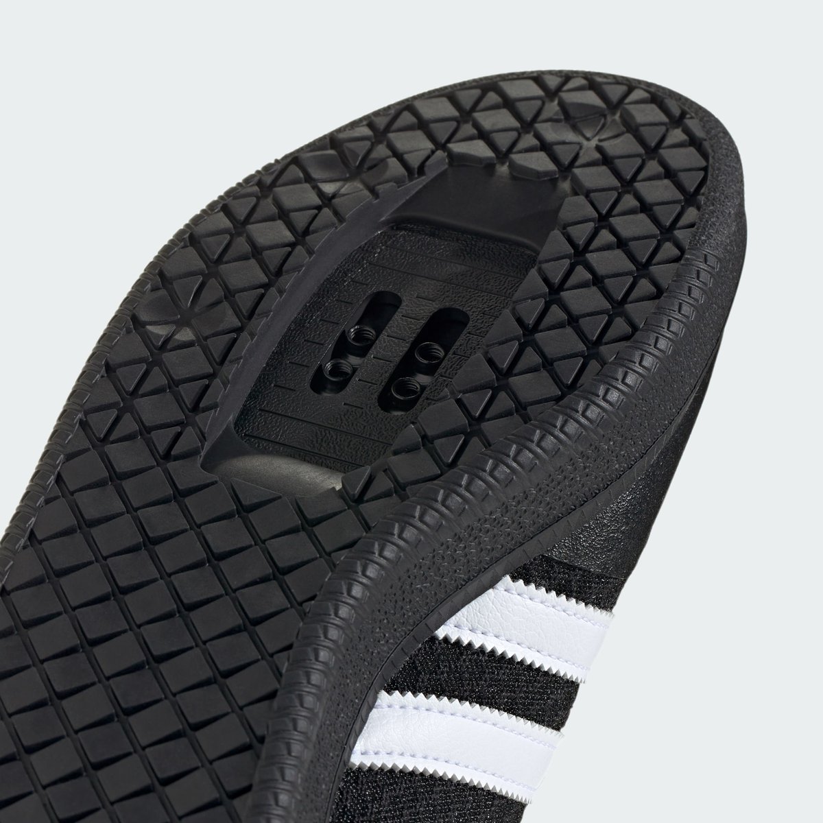 Chaussure Velosamba Cold.rdy Cycling Chaussure Velosamba Cold.rdy Cycling core black / cloud white / zero metalic, adidas Performance