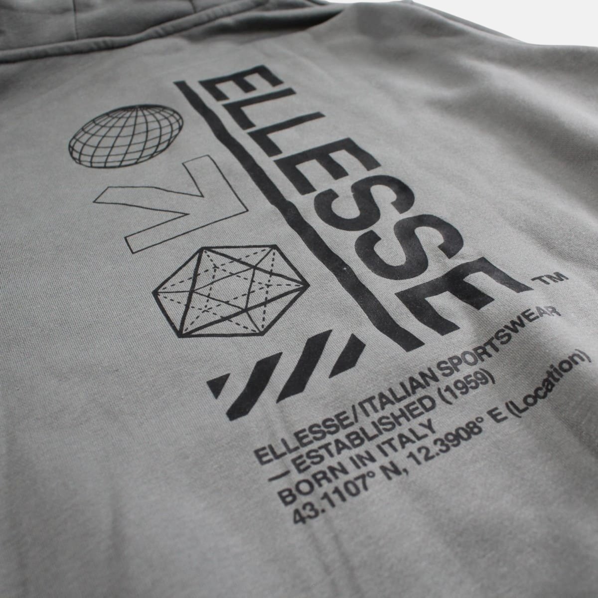 Sweat à capuche à cordon, poche kangourou COSY gris, ELLESSE